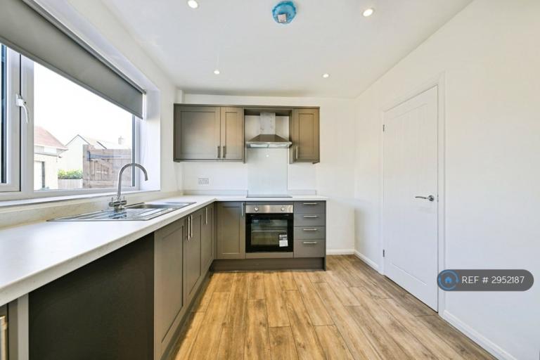 3 bedroom house in Conifer Crescent, Nottingham, NG11 (3 bed) (#2952187)