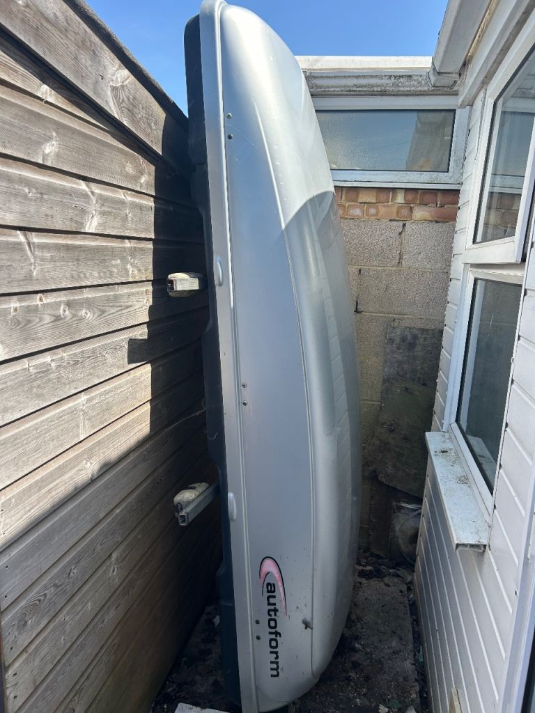 Autoform Car Roof Box – Silver, Good Condition