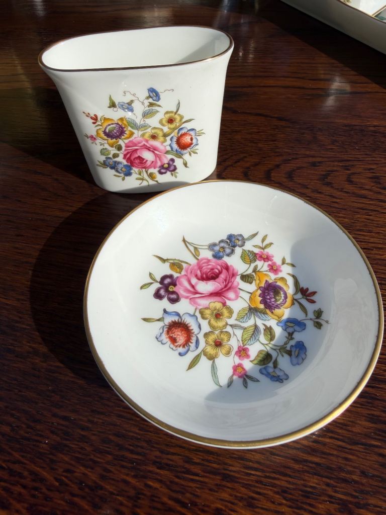 Vintage Royal Worcester fine bone china trinket set pin dish and matching holder