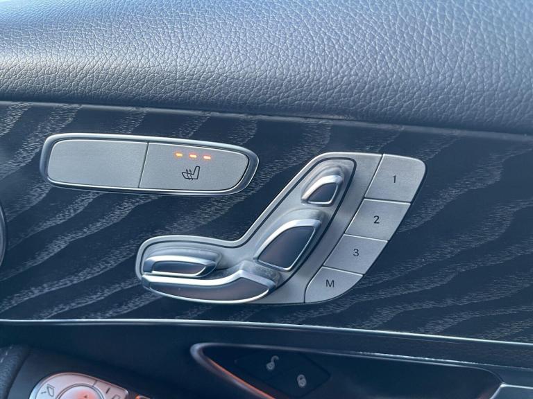 2017 Mercedes-Benz GLC 2.1 GLC250d AMG Line (Premium) G-Tronic 4MATIC Euro 6 (s/s) 5dr ESTATE Die...