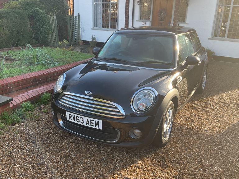 Mini One 1.6 petrol.