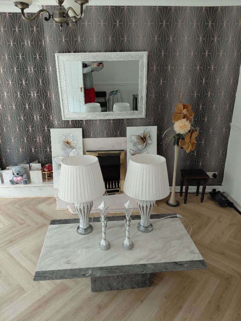 Marble table,white mirror,2 lamps,2 canvas pictures