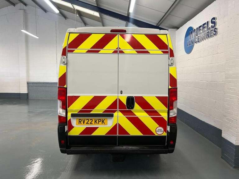 2022 Peugeot Boxer 2.2 BlueHDi H2 Professional Van 140ps PANEL VAN DIESEL Manual