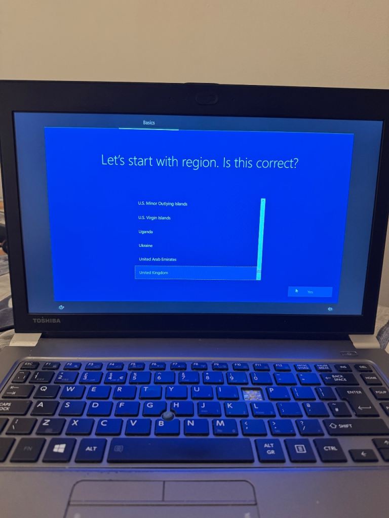 🔥 Toshiba Tecra Z40 Ultrabook – i5 | 16GB RAM | 256GB SSD – Fast & Reliable 🔥