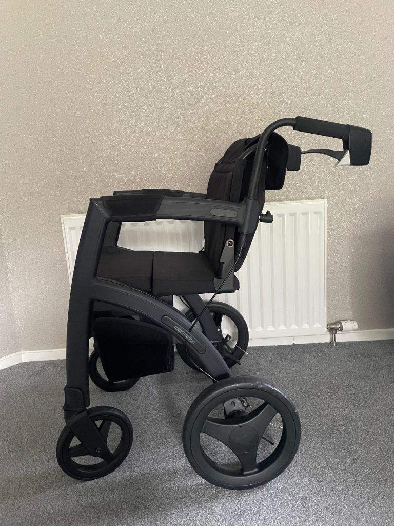 Rollz Motion Mobility Combined Walker / Wheelchair – Good Condition