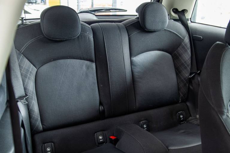 2018 MINI Hatch 1.5 Cooper Hatchback 3dr Petrol Manual Euro 6 (s/s) (136 ps) Hatchback Petrol Manual