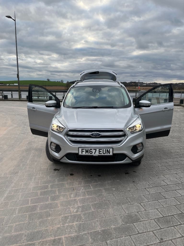 Ford, KUGA, Hatchback, 2018, Manual, 1498 (cc), 5 doors