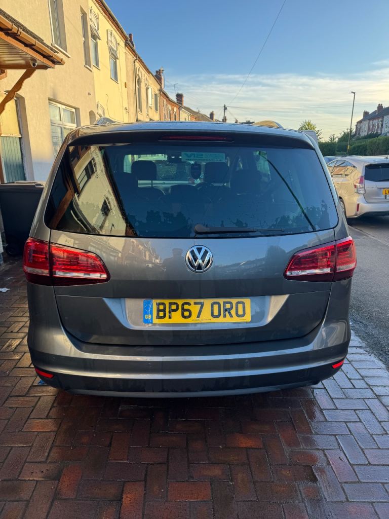 Volkswagen, SHARAN, MPV, 2017, Semi-Auto, 1968 (cc), 5 doors