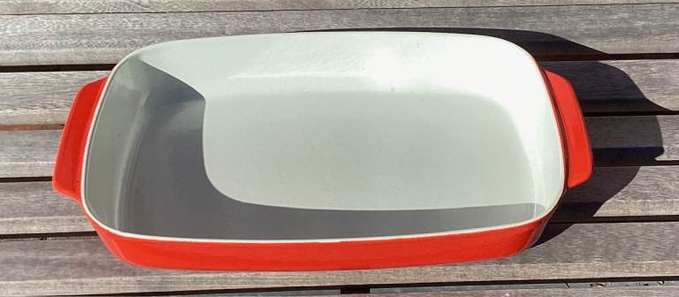 COPCO CAST IRON OVEN DISH WITH HANDLES