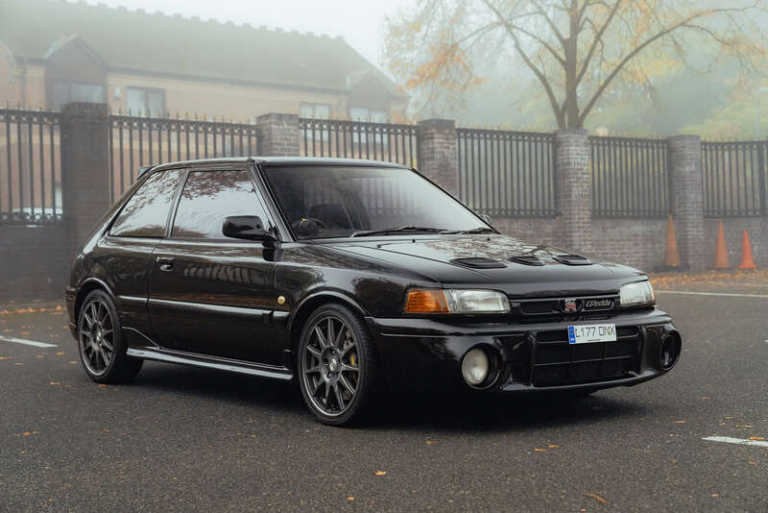 2003 Mazda 323 Familia GT-R PETROL Manual