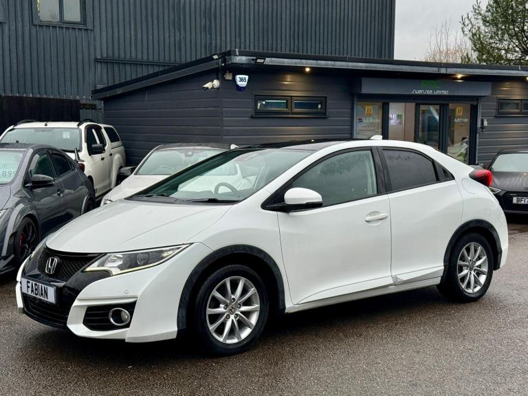2015 Honda Civic 1.6 i-DTEC SR Euro 5 *Pearl White - Pan Roof - 60 MPG**