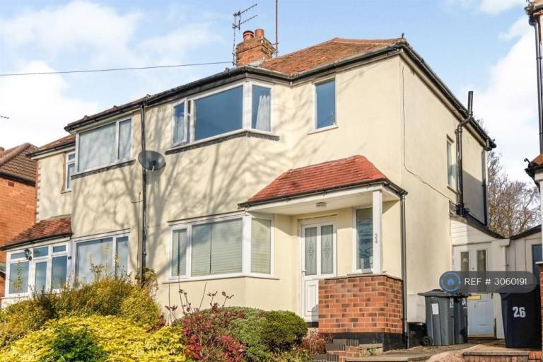 2 bedroom house in Lower White Road, Quinton, Birmingham, B32 (2 bed) (#3060191)
