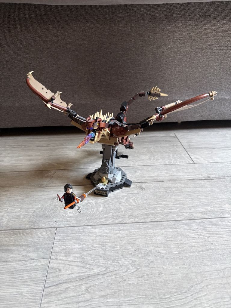 Lego Harry Potter Hungarian horn tail 
