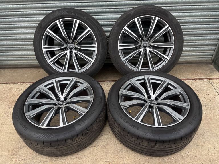 Audi Q8 21” alloy wheels / tyres 285/45/21