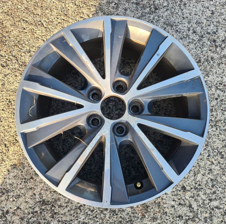 Genuine Peugeot 308 Allure Alloy Wheels
