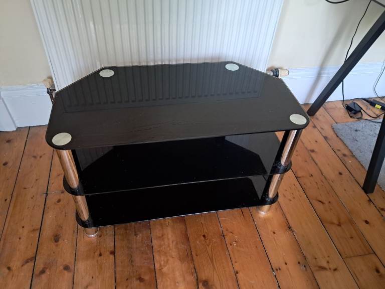2 TV Stands