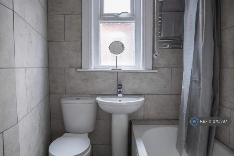 4 bedroom house in Deramore Street, Manchester, M14 (4 bed) (#2715797)