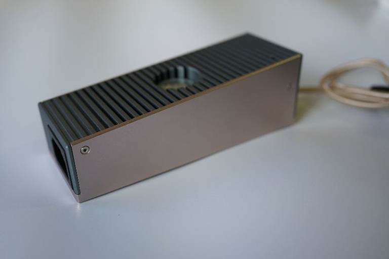 iFi iPower Elite 15v 3.5A Ultra Low Noise Power Supply