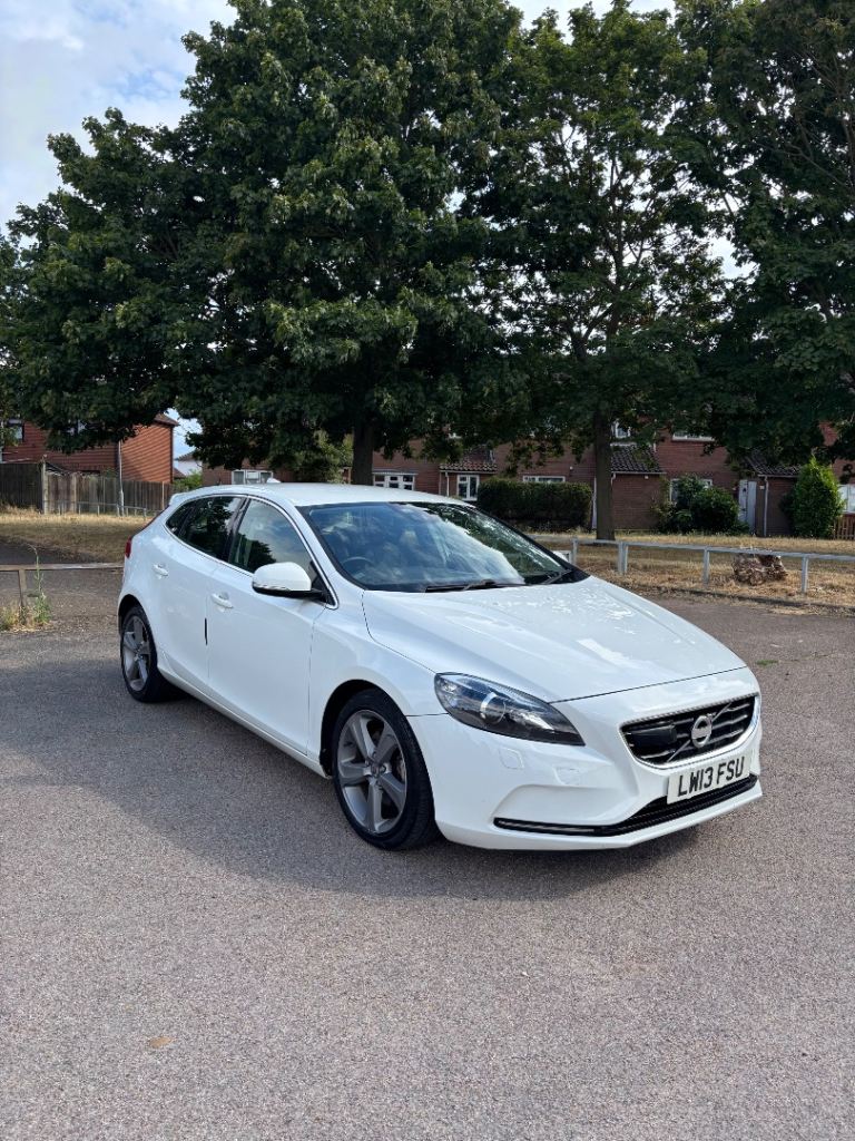 Volvo V40 Automatic 