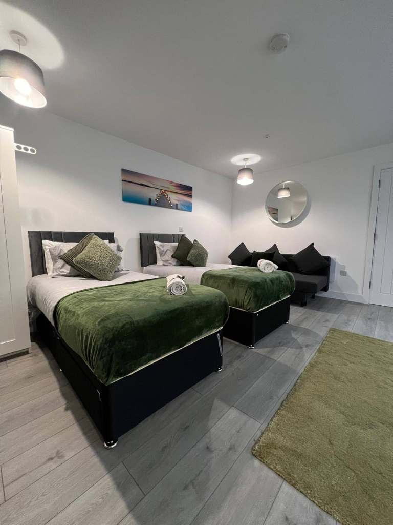 Cosy Modern Studio with Parking in Hemel Hempstead 