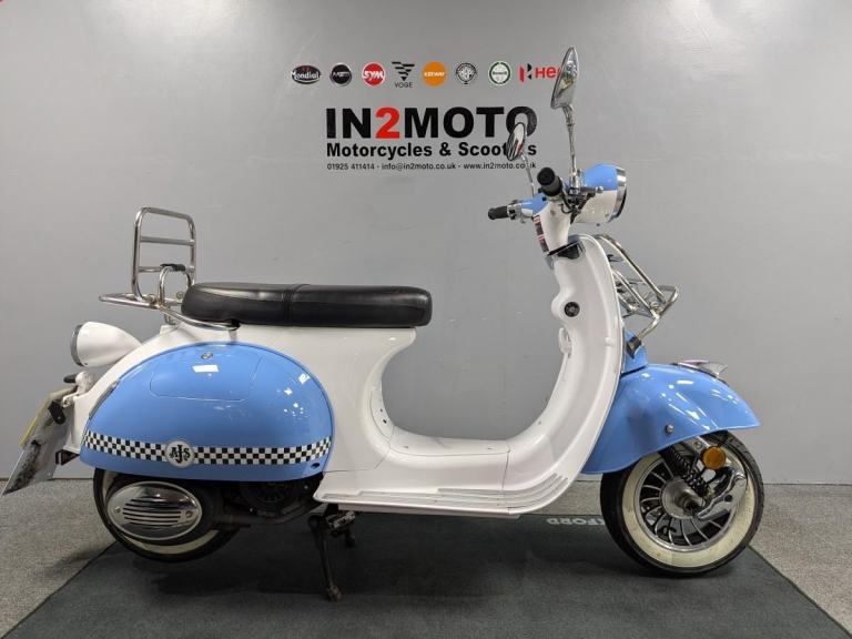 2020 (20) AJS Modena 125 in Blue/White