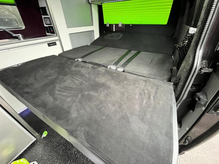 2017 Volkswagen T28 H/L 2.0TDi 6Sp.Man (150 BHP) SWB 4 Berth Campervan