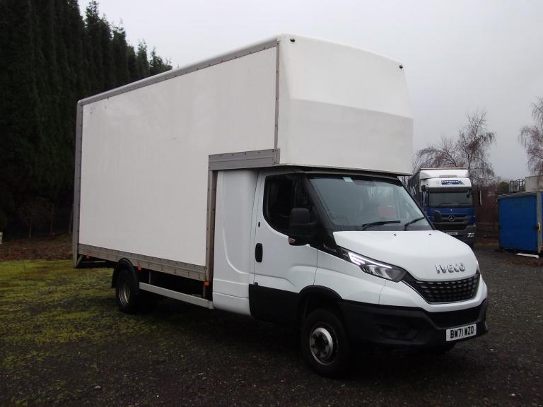 Iveco Daily 70-C180 Luton Sleeper Cab Box Air Suspension 7200kg