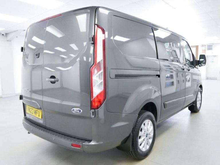 2023 TRANSIT CUSTOM 300 2.0 EBL 170 BHP SWB LIMITED AUTOMATIC CREWCAB ( NO VAT )