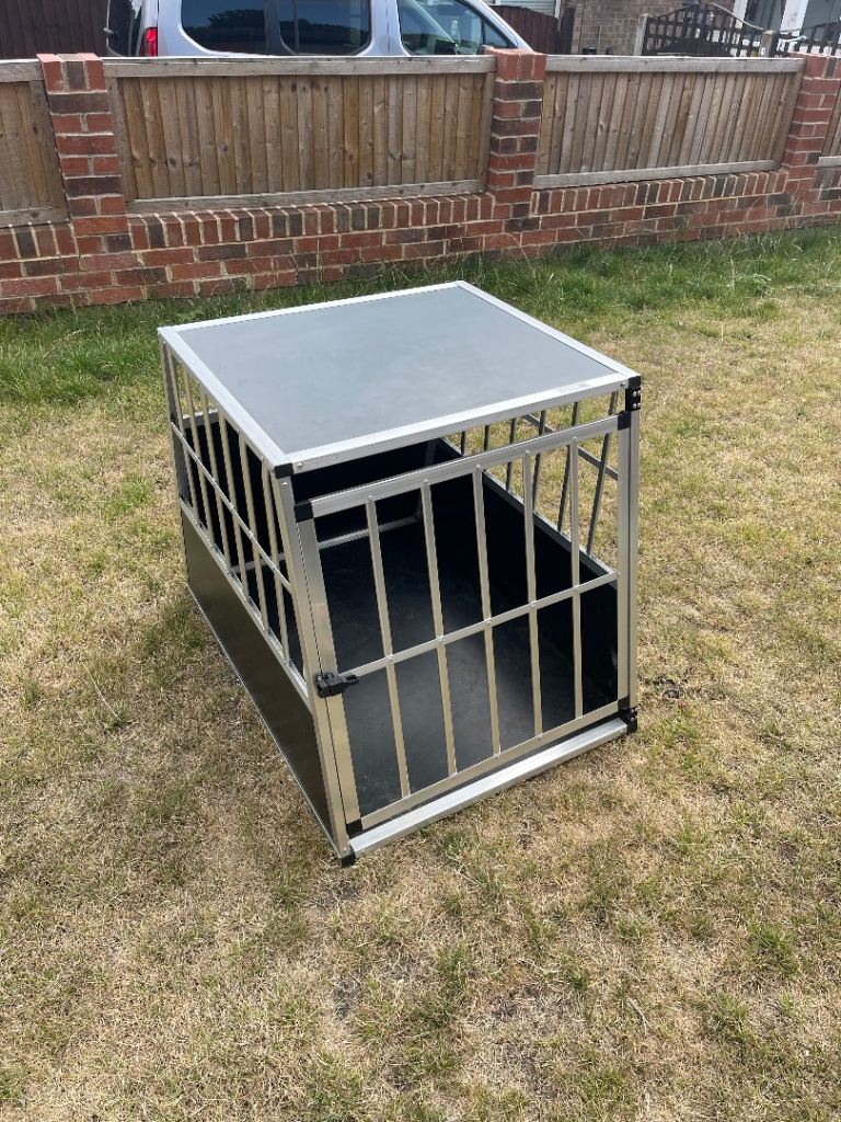 Dog crate