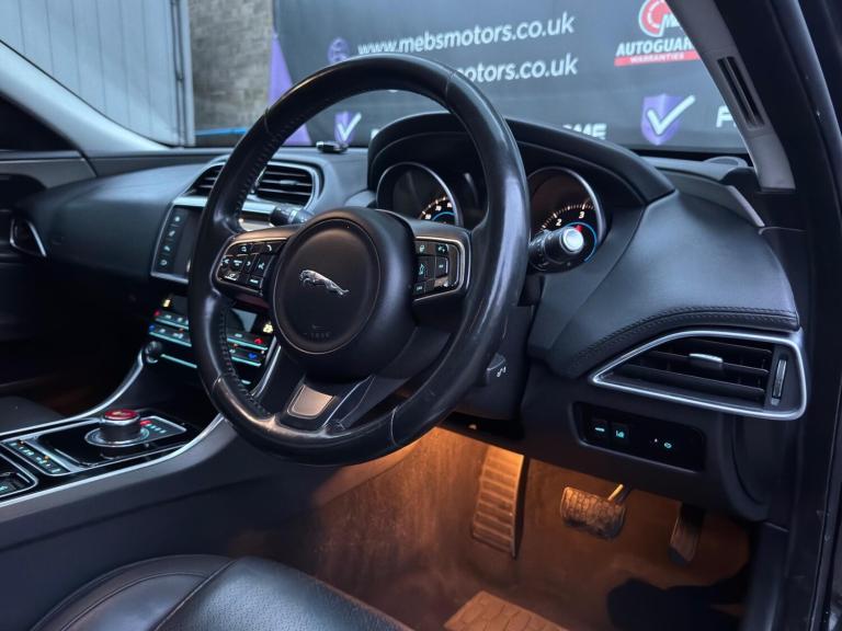 2016 Jaguar XE 2.0d [180] Portfolio 4dr Auto AWD SALOON DIESEL Automatic