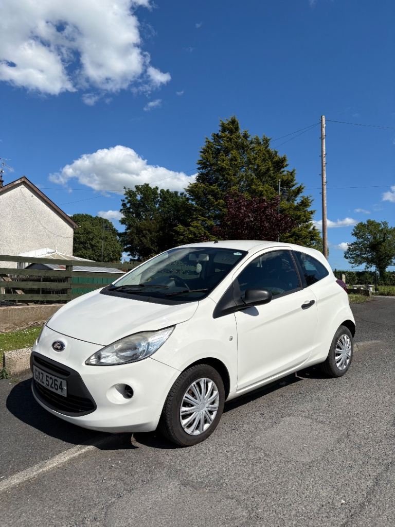 Ford, KA, Hatchback, 2014, Manual, 1242 (cc), 3 doors