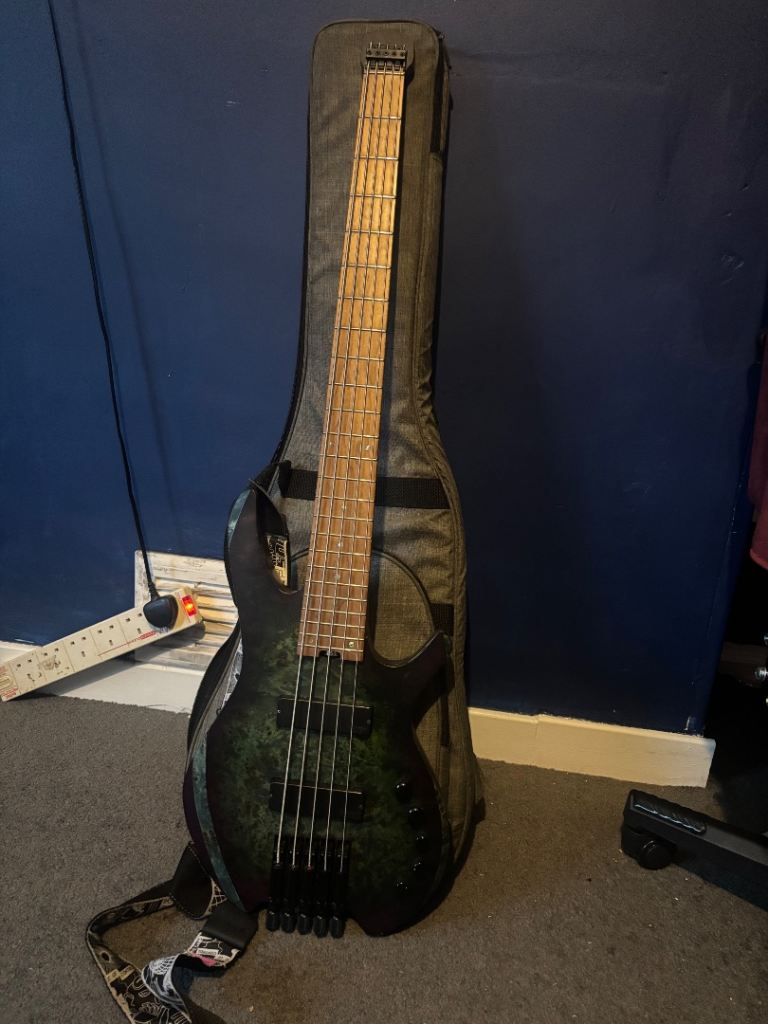 Cort Artisan Space 5 With Bag, Star Dust Green