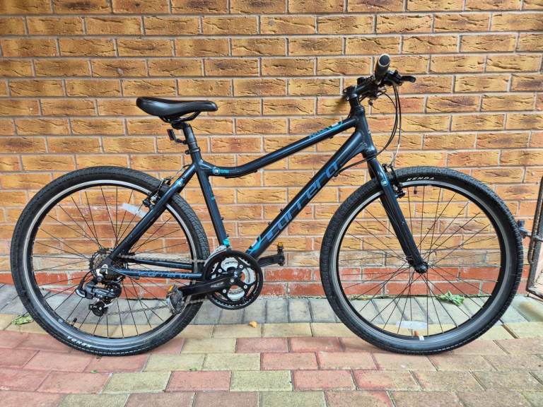 Carrera Axle Mountain Bike / Cycle 27.5 Wheels 18" Frame Black
