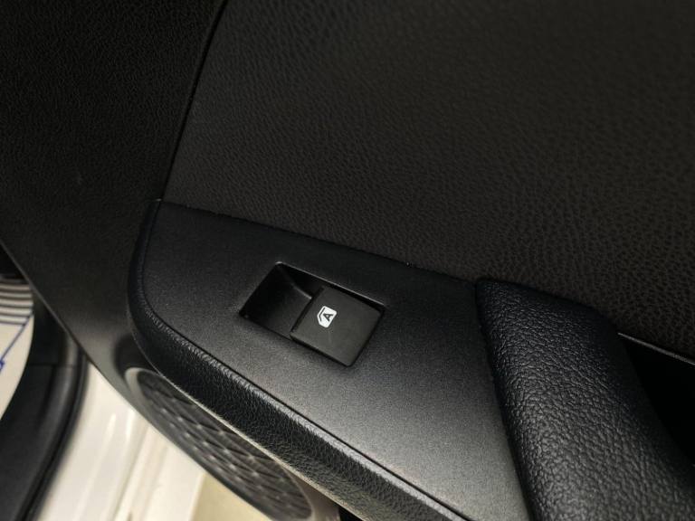 TOYOTA PRIUS 1.8 VVT-h Business Edition CVT Euro 6 (s/s) 5dr 2017