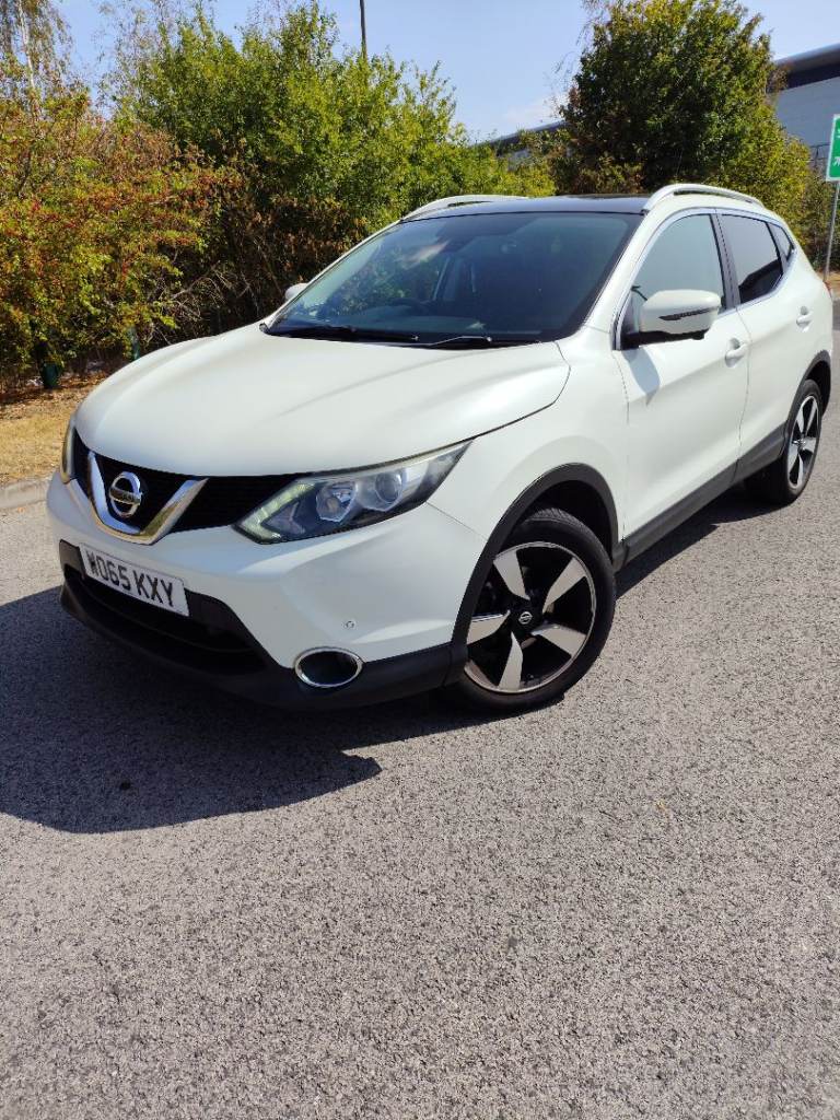 Nissan, QASHQAI, Hatchback, 2016, Manual, 1618 (cc), 5 doors