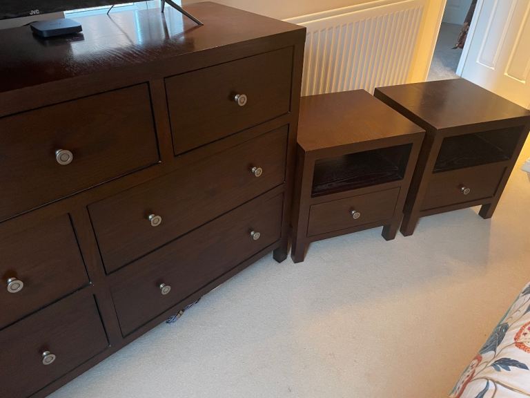 Zocalo 7 drawer dresser & 2 matching bedside tables