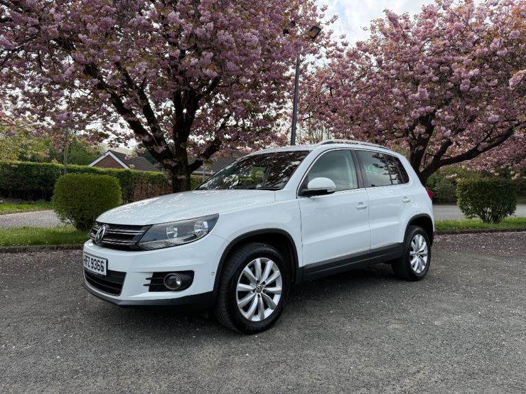 Volkswagen, TIGUAN, Estate, 2014, Manual, 1968 (cc), 5 doors