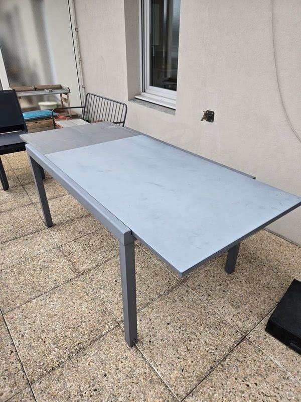 Extendable stainless steel garden table, broken leg 180 or 280 length 
