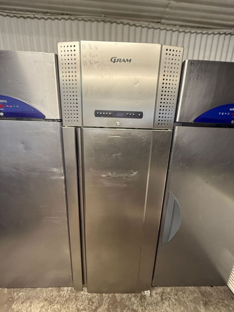 Commercial single door fridge cafe shop restaurant takeaway 