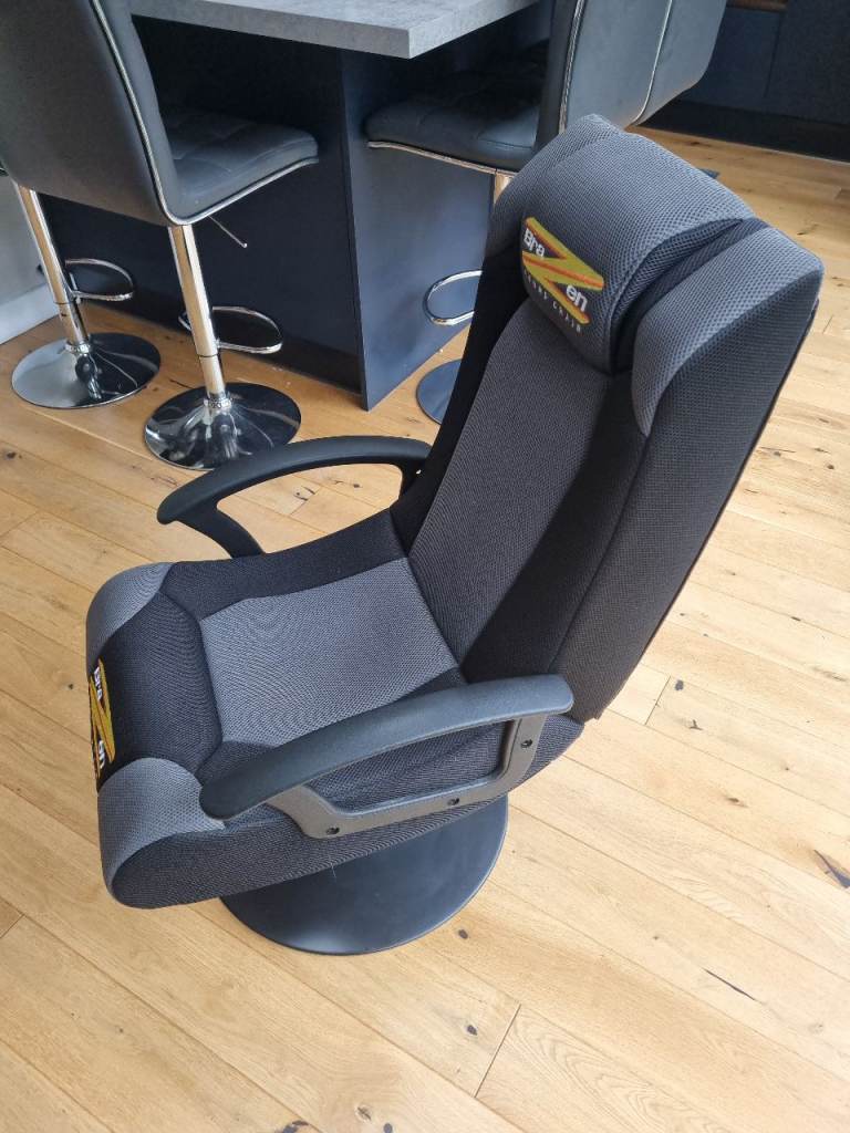 Gaming Chair - Suit Ages 6-11