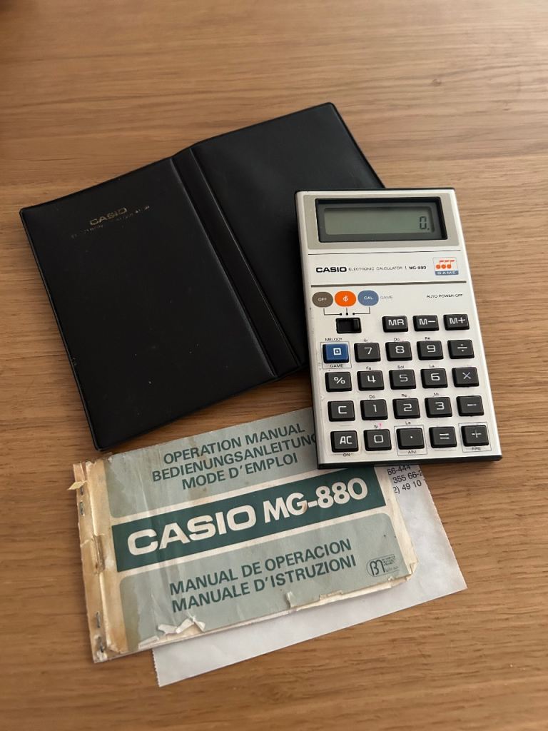 Vintage Casio MG-880 Calculator With Case Instructions Texas Instruments Sony Nintendo Retro 