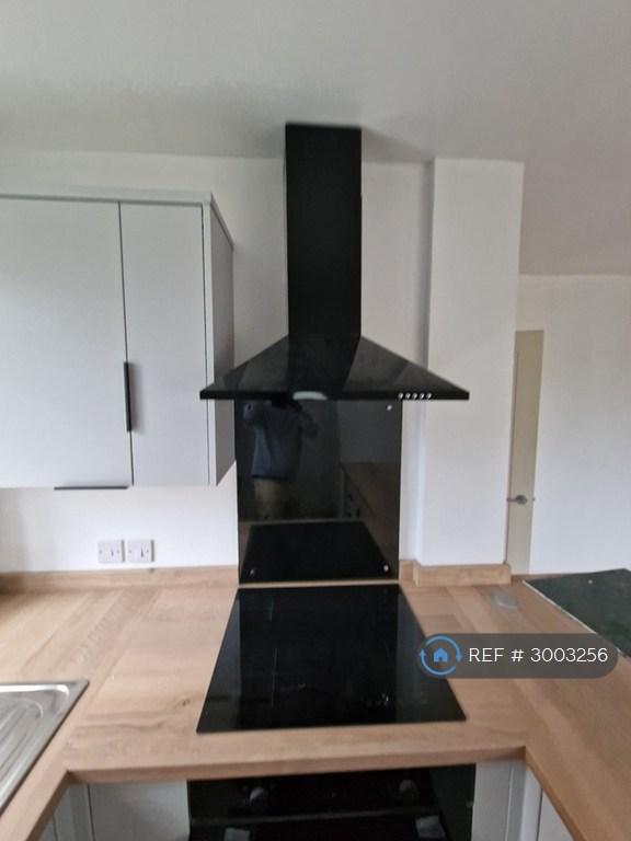 3 bedroom house in Printon Avenue, Manchester, M9 (3 bed) (#3003256)