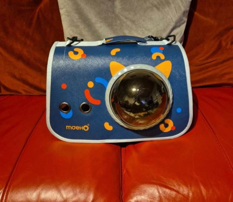 Foldable cat carrier / small pet carrier - blue