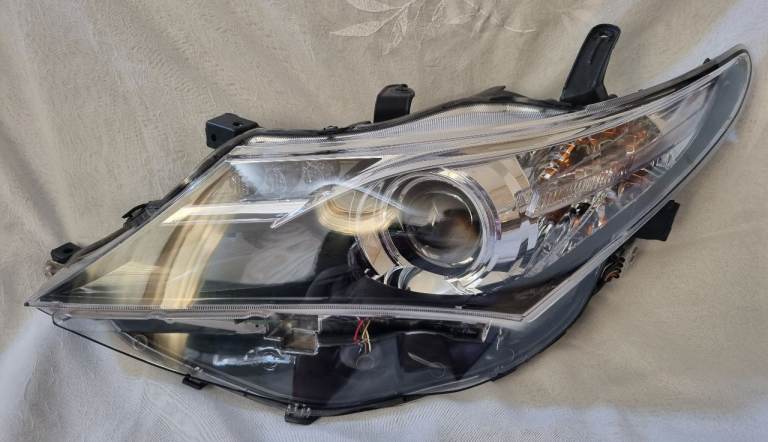 Toyota Auris 2013-2015 Passenger Side Headlight - DEPO 212-11W3L-REMN2 *£50.