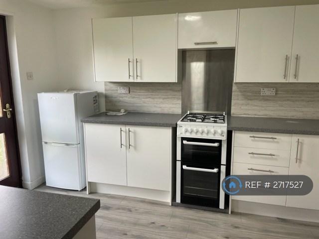 2 bedroom flat in Forrest Place, Peterhead, AB42 (2 bed) (#2717527)