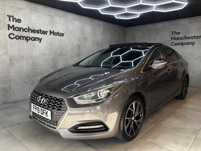 2019 Hyundai i40 1.6 CRDi Premium Euro 6 (s/s) 4dr SALOON Diesel Manual