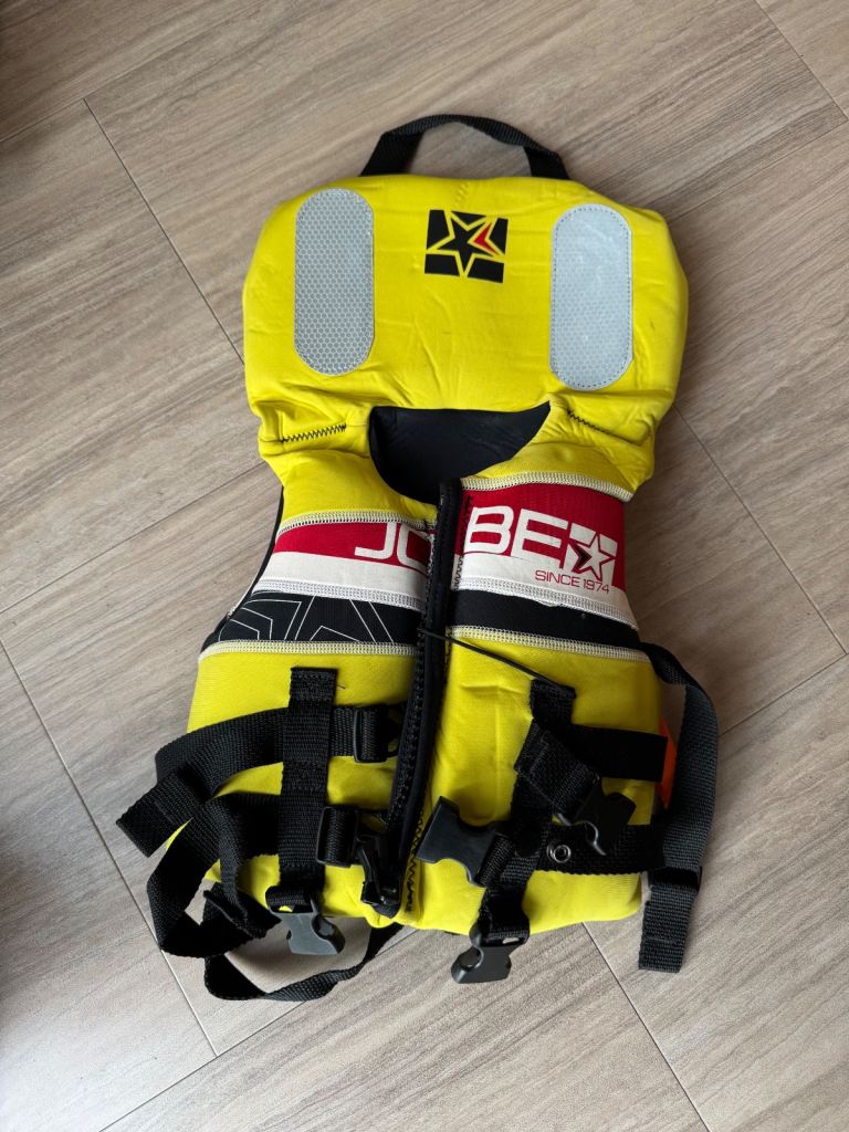 Infant ,Jobe ,life jacket 