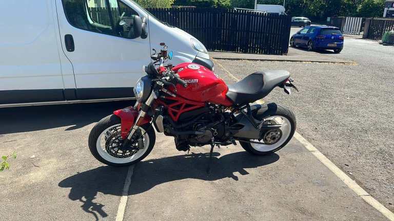 ducati monster 1200 breaking
