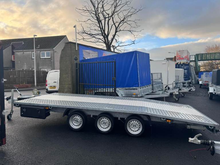 BRAND NEW NIEWIADOW JUPITER 5M x 2.1M TRI AXLE 3500KG CAR TRANSPORTER TRAILER