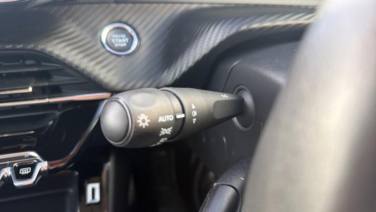 2022 Peugeot 2008 1.2 PureTech Active Premium SUV 5dr Petrol Manual Euro 6 (s/s) (100 ps) SUV Pet...